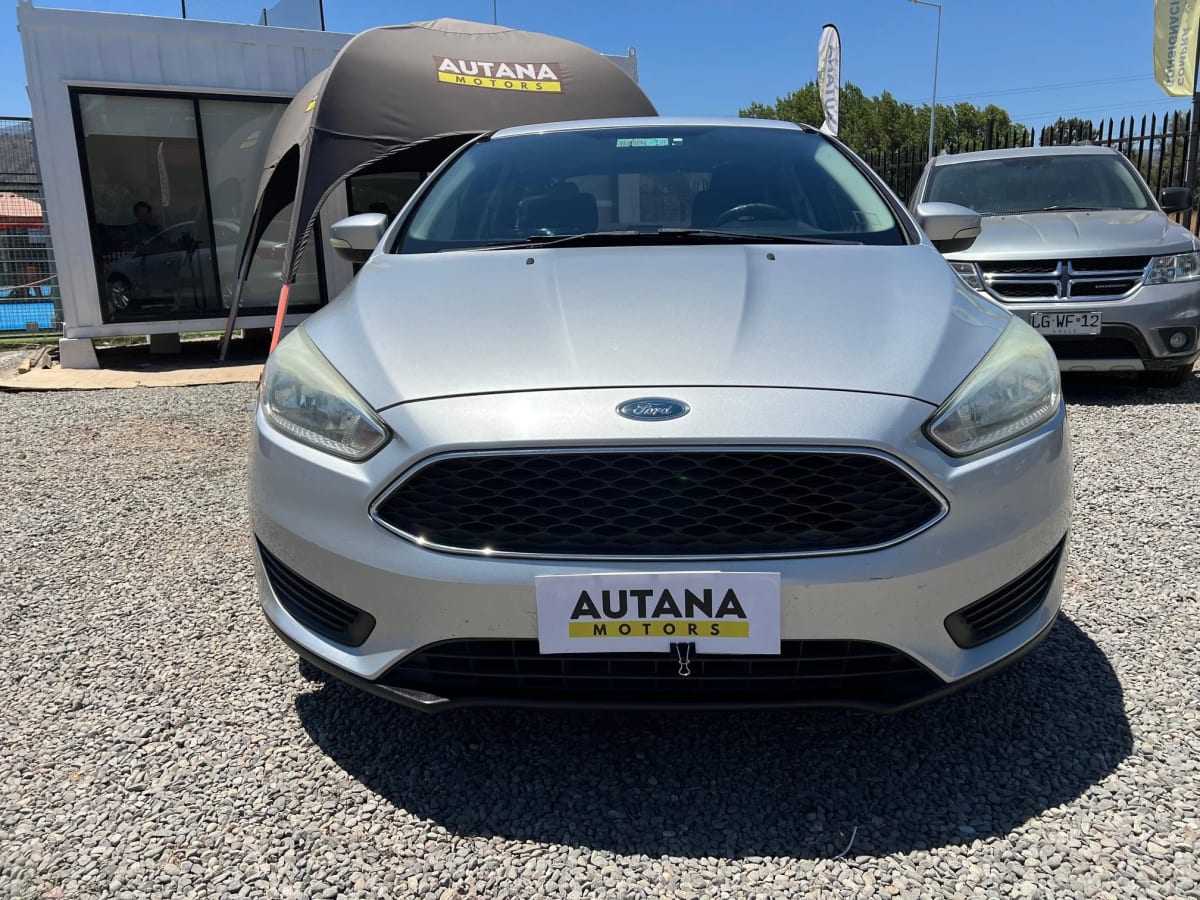 2016 Ford Focus Sedan 2.0 - Miniatura 6