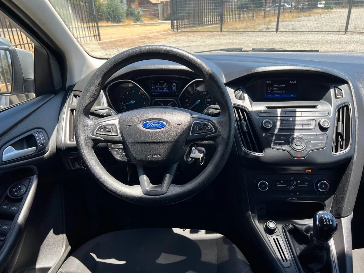 2016 Ford Focus Sedan 2.0 - Miniatura 8