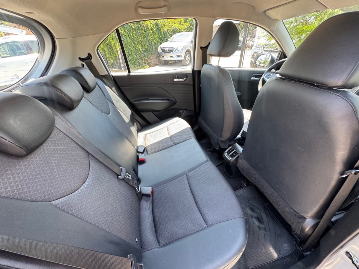 2021 Hyundai Atos - Miniatura 8