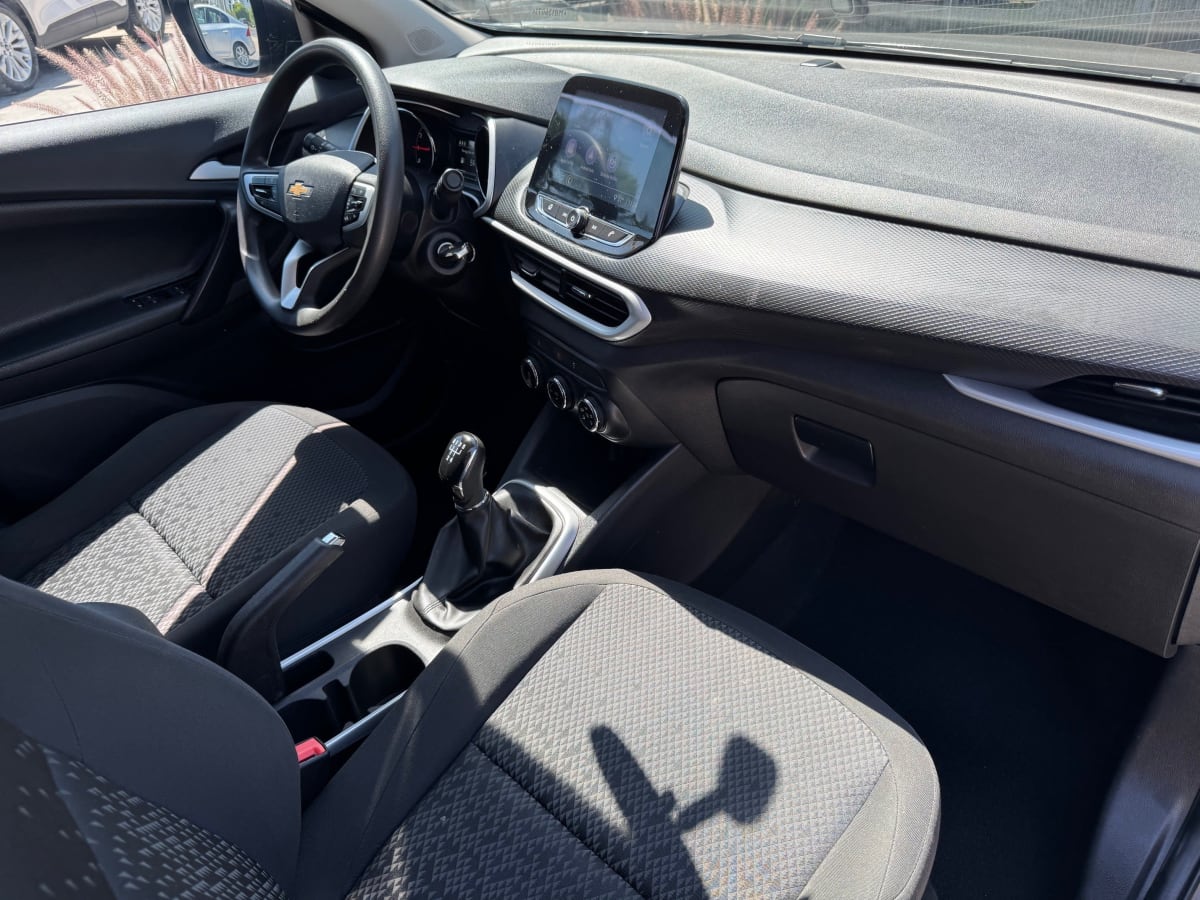 2021 Chevrolet Tracker 1.2 TURBO - Miniatura 8