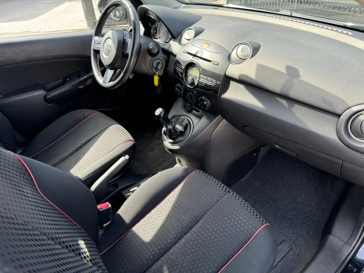 2014 Mazda 2 Sport 2 - Miniatura 8