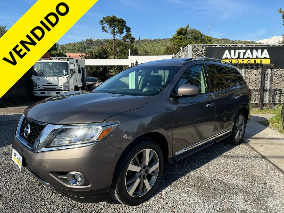 2014 Nissan Pathfinder Exclusive Pathfinder - Imagen 1