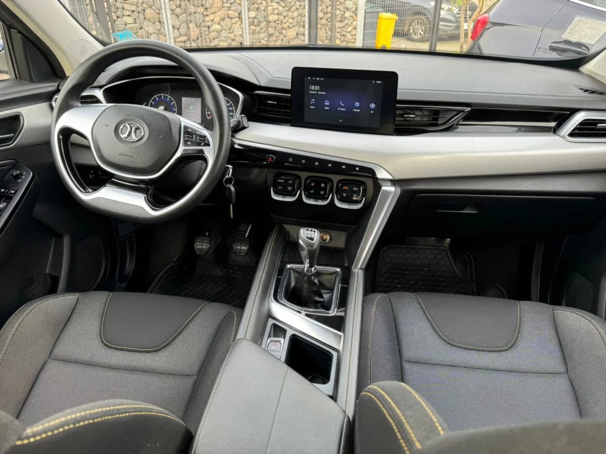 2022 Baic X35 1.5 ELITE - Miniatura 9
