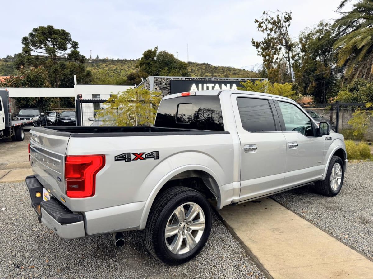 2017 Ford F150 Platinum F150 - Miniatura 4