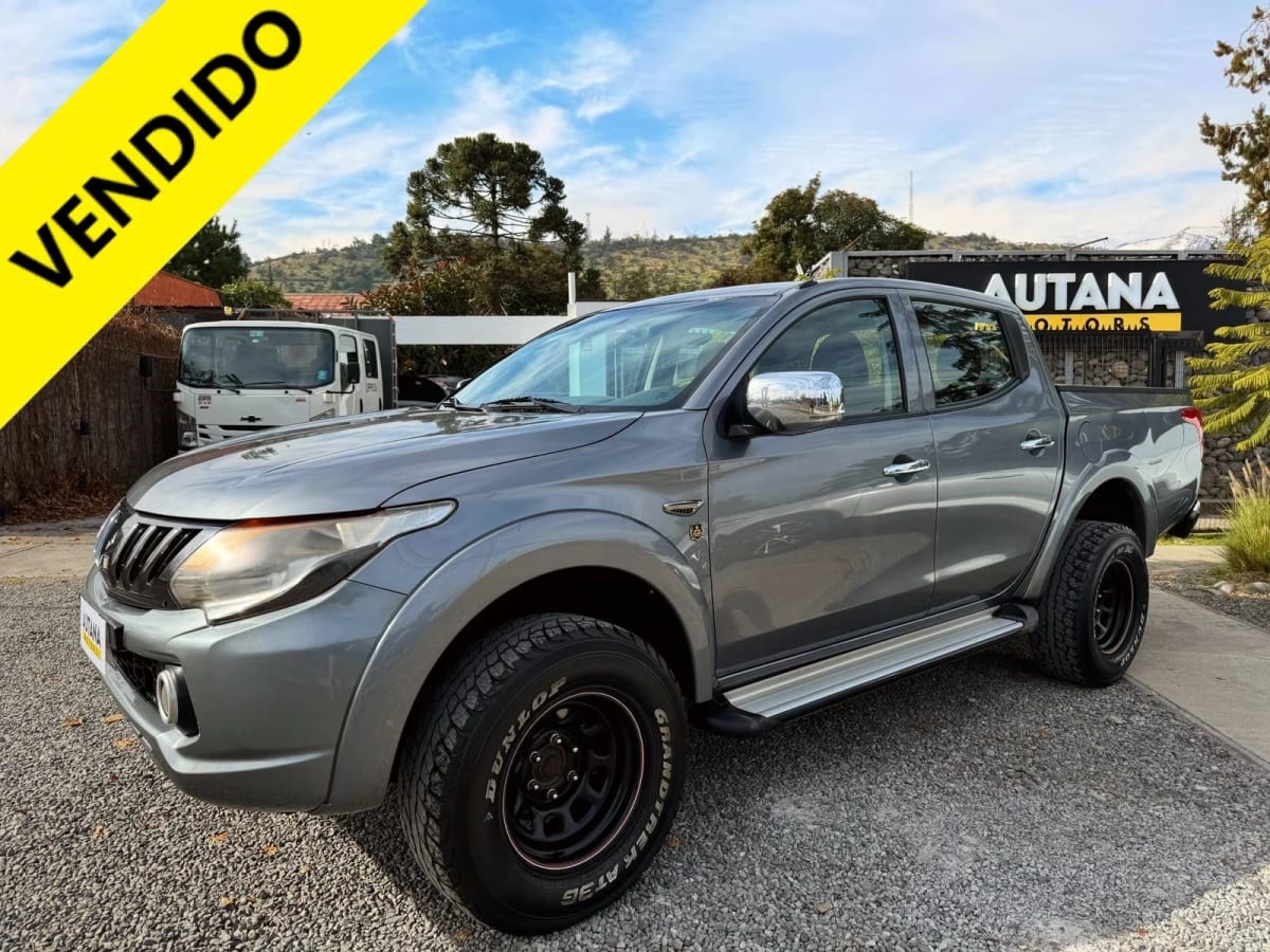 2018 Mitsubishi L200 4x4 L200 - Imagen 1