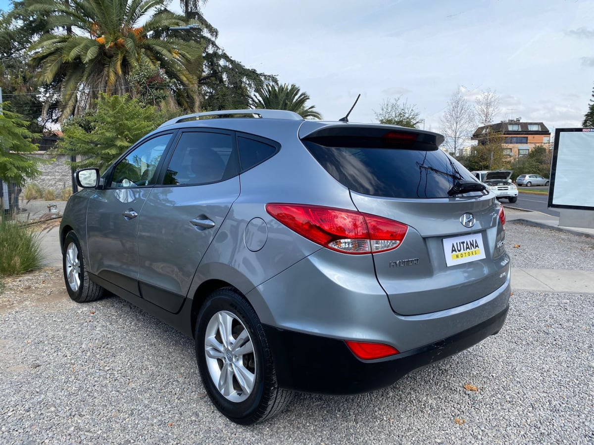 2013 Hyundai Tucson Diesel AUT.4X4 - Miniatura 2
