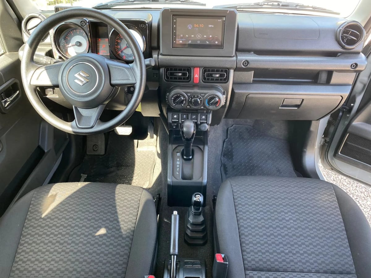 2022 Suzuki New Jimny AUTOMATICO - Miniatura 10