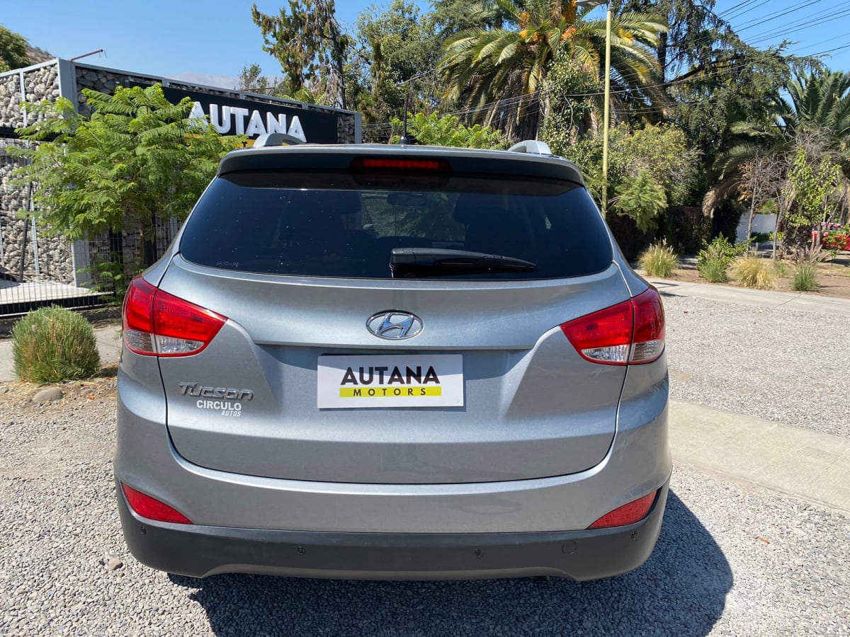 2014 Hyundai Tucson Gl 2.0 - Miniatura 6
