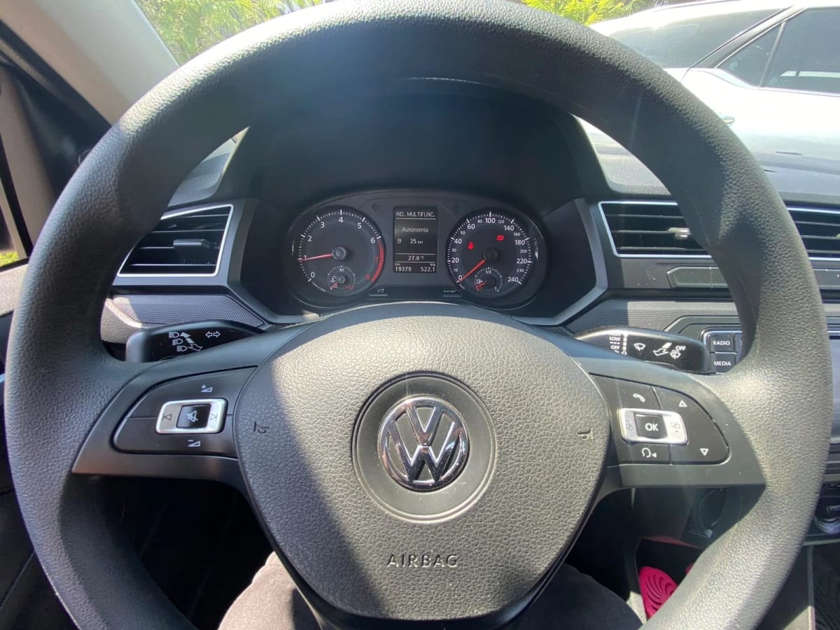 2021 Volkswagen Saveiro Comfortline D/CAB - Miniatura 9