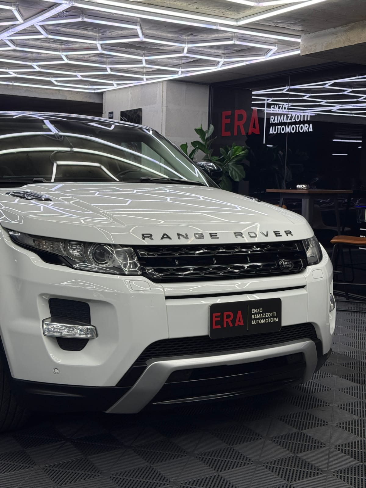 2013 Land Rover Range Rover Blanco - Miniatura 8