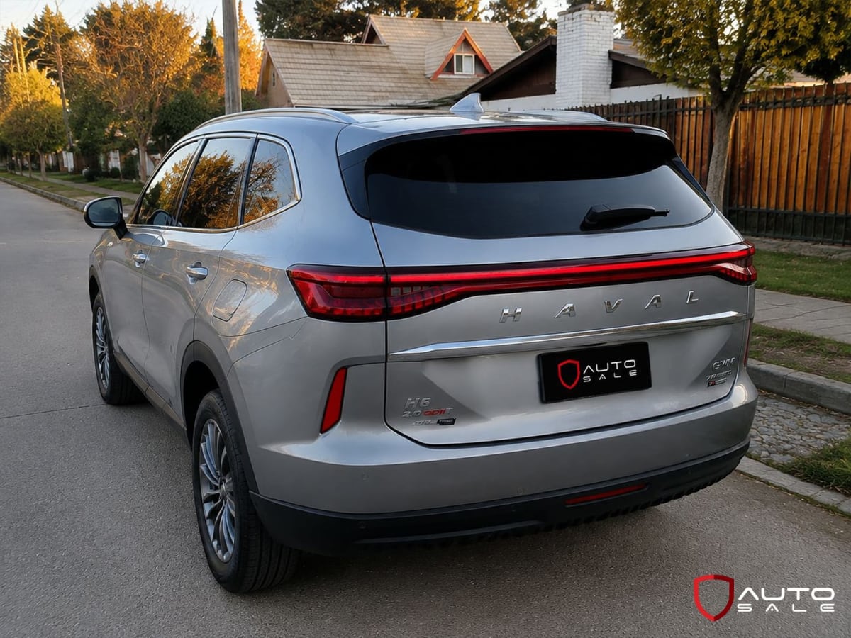 2023 Haval H6 Gris - Miniatura 3