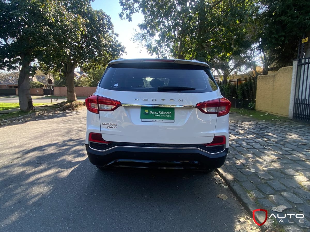 2019 SsangYong New Rexton Blanco - Miniatura 5