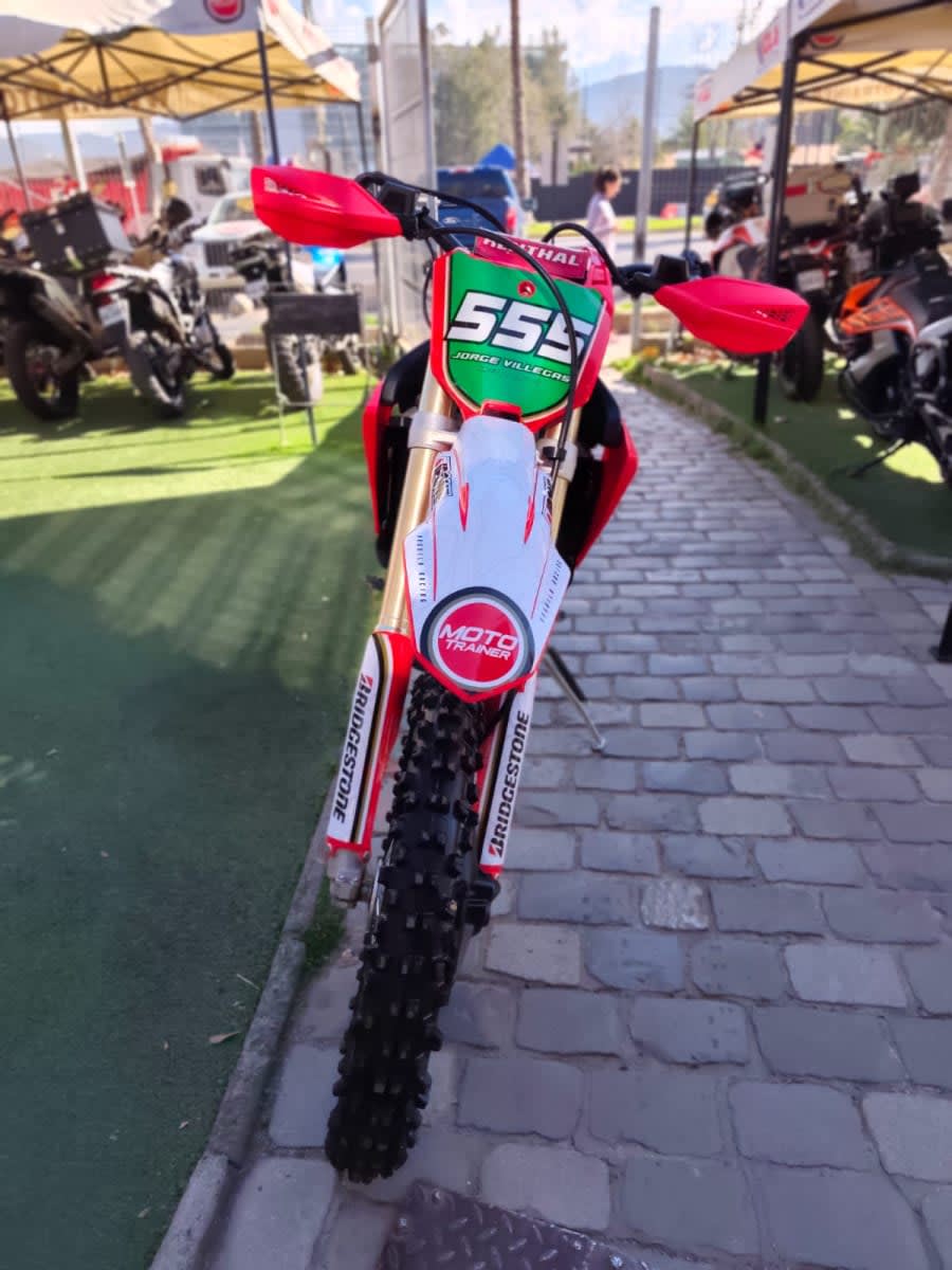 2025 Honda Crf 450 - Miniatura 2