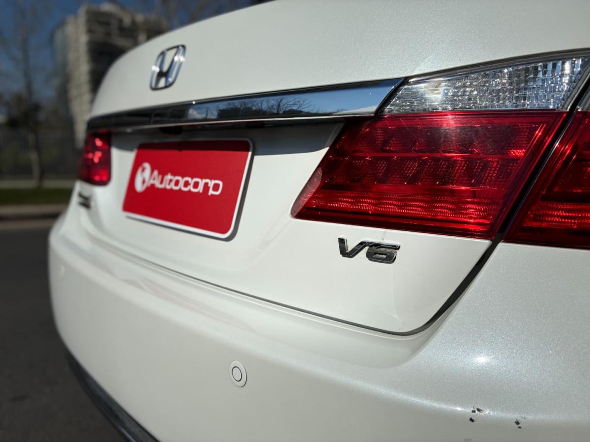 2014 Honda ACCORD Blanco - Miniatura 6