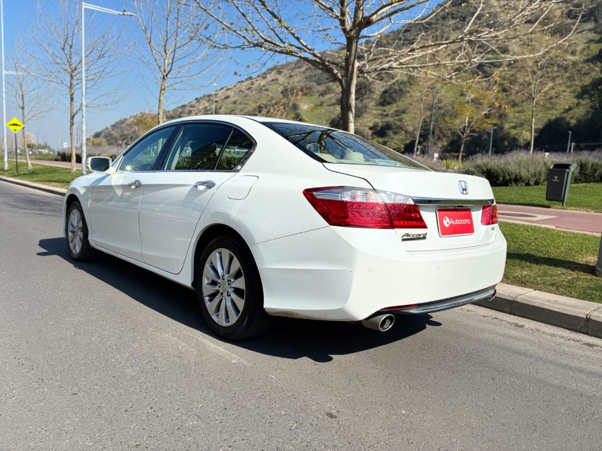 2014 Honda ACCORD Blanco - Miniatura 8