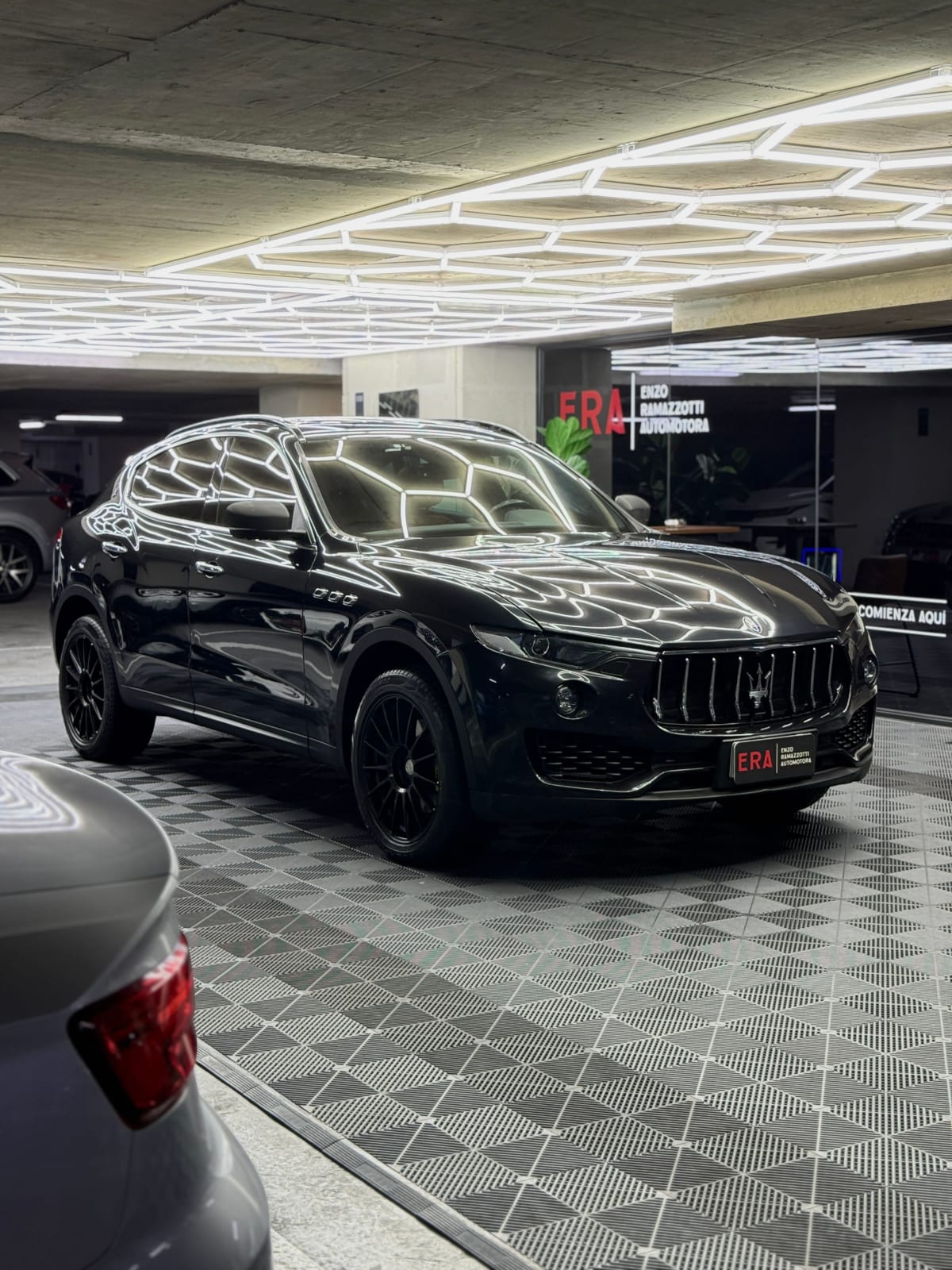 2020 Maserati Levante 3.0 Negro - Imagen 1