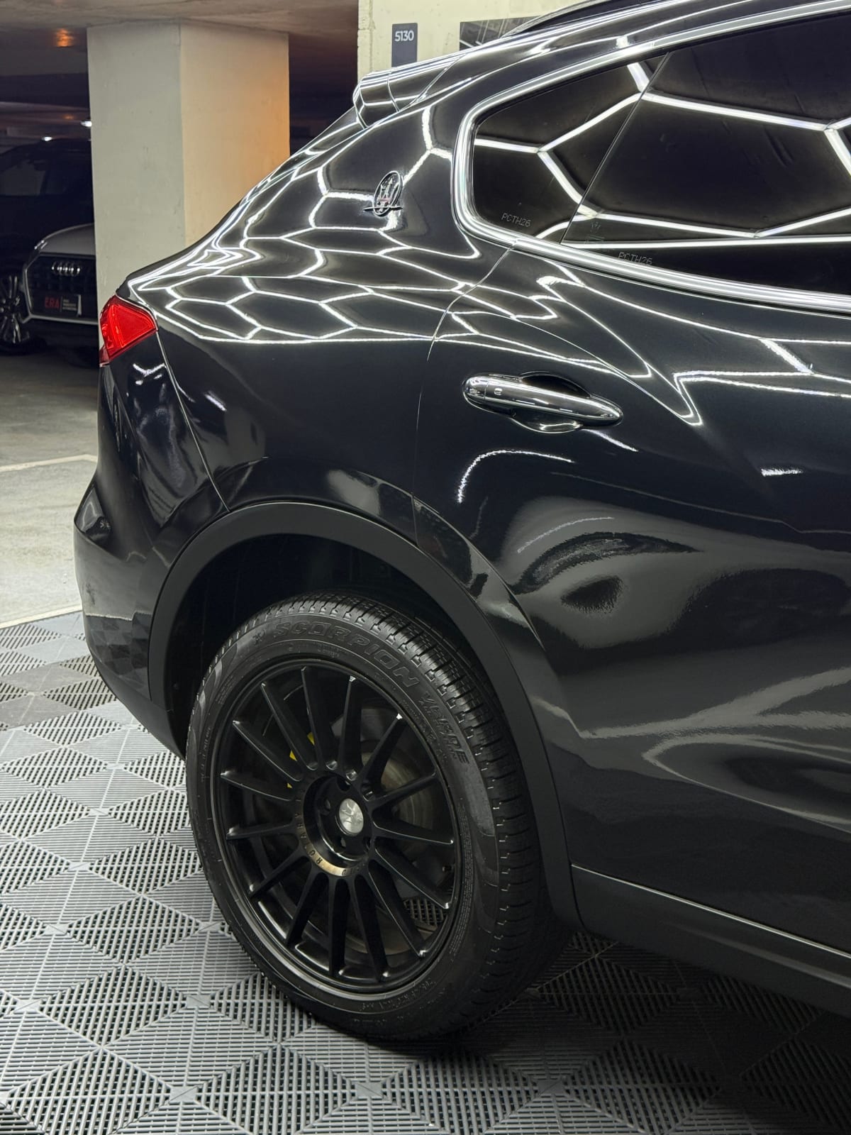 2020 Maserati Levante 3.0 Negro - Miniatura 6