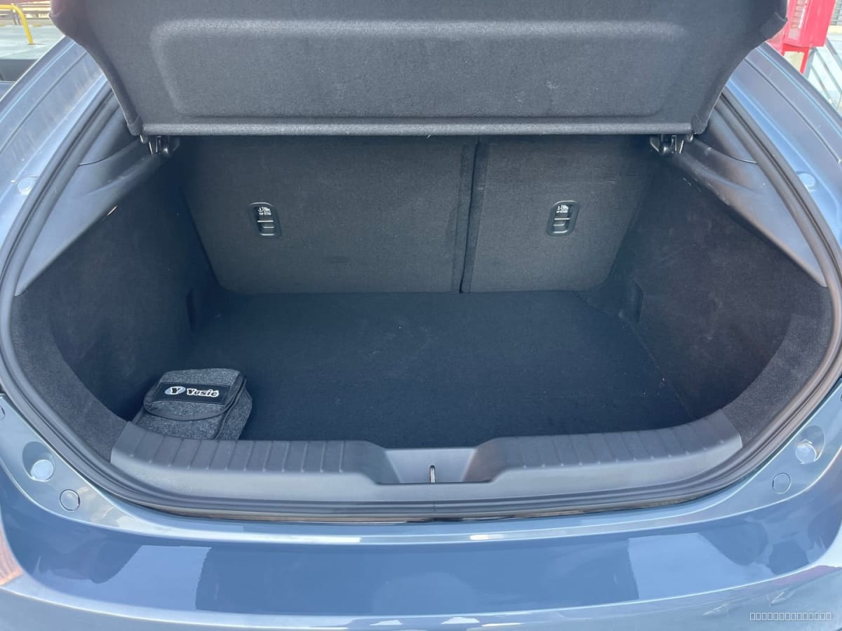 Mazda 3 Sport 2.5 Sport High At Gris — foto 5 de 34