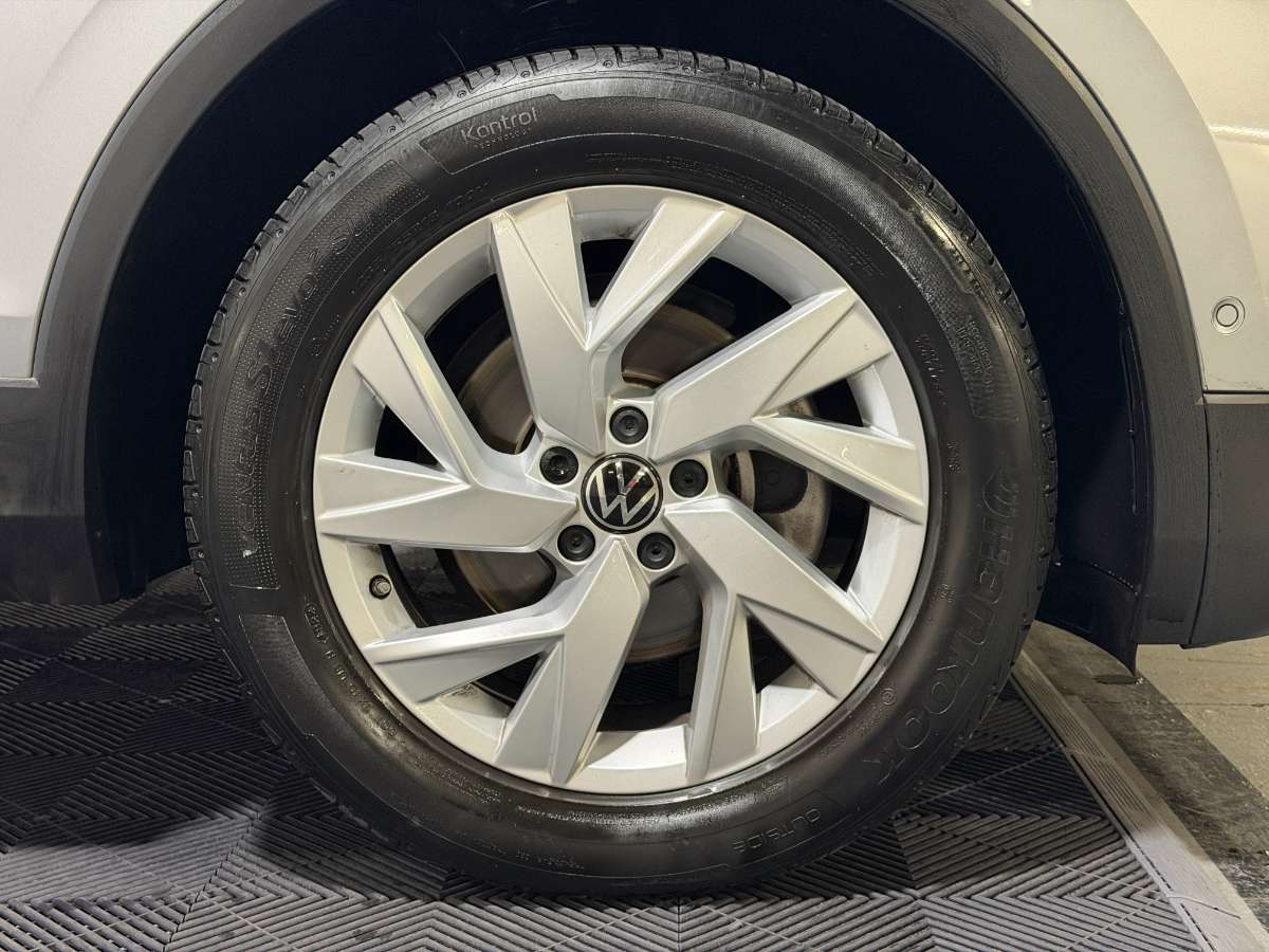 2023 Volkswagen TIGUAN 1.4 Plata - Miniatura 8