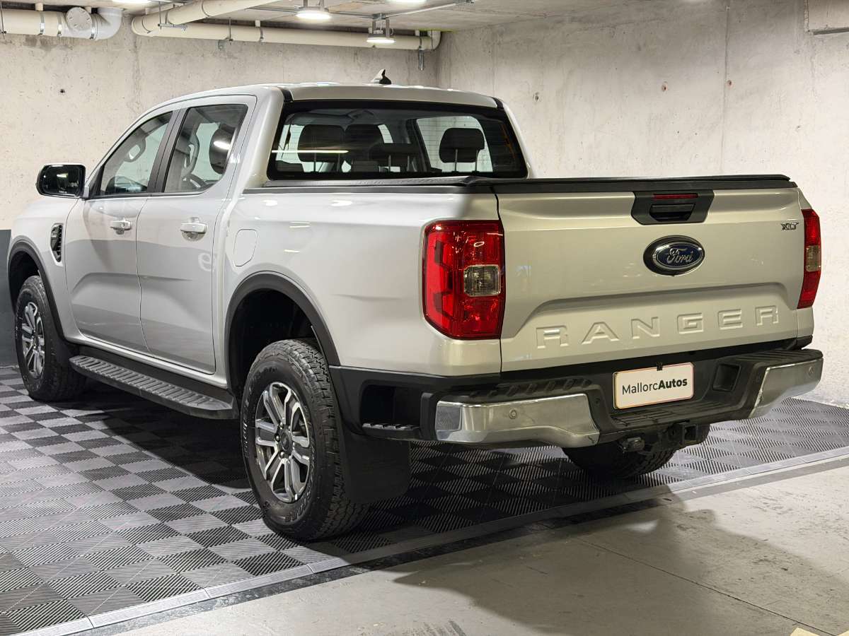 2025 Ford RANGER 2.0 Gris - Miniatura 4