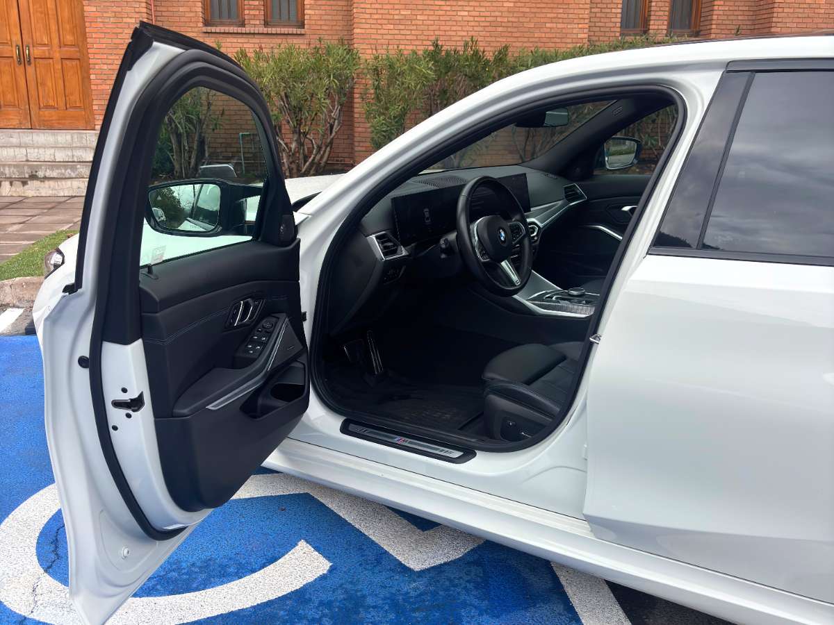 2025 BMW M340i Blanco - Miniatura 7