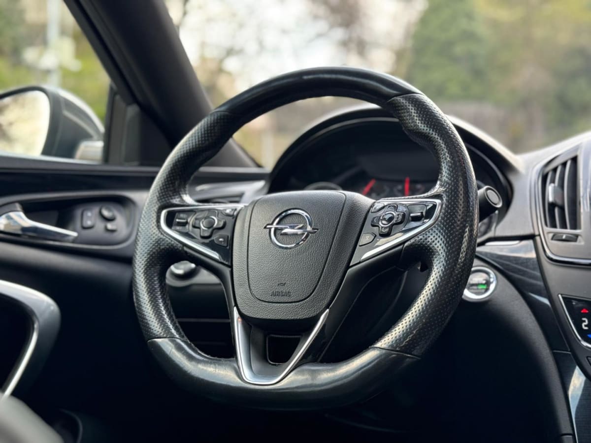 2016 Opel INSIGNIA Elegance Gris - Miniatura 9
