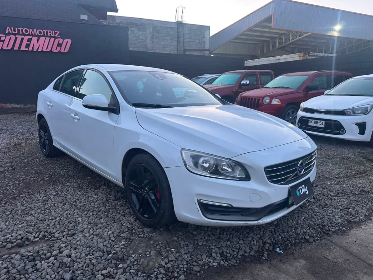 2021 Volvo S60 1.6 - Miniatura 2