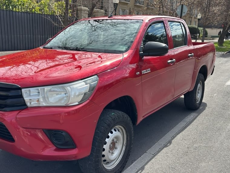 2024 Toyota HILUX VEHICULO - Miniatura 6