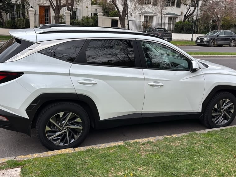 2025 Hyundai TUCSON Nx4 - Miniatura 4