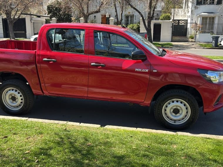 2023 Toyota HILUX Dcab - Imagen 1