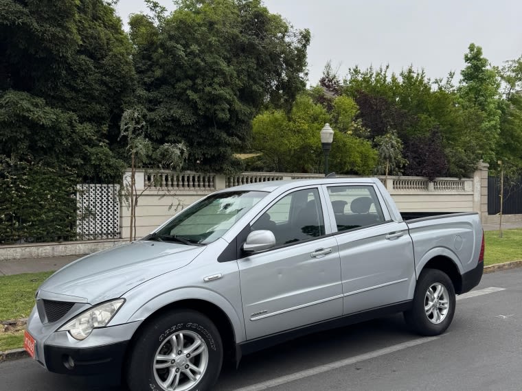 2009 SsangYong ACTYON SPORT 2.0 - Miniatura 9