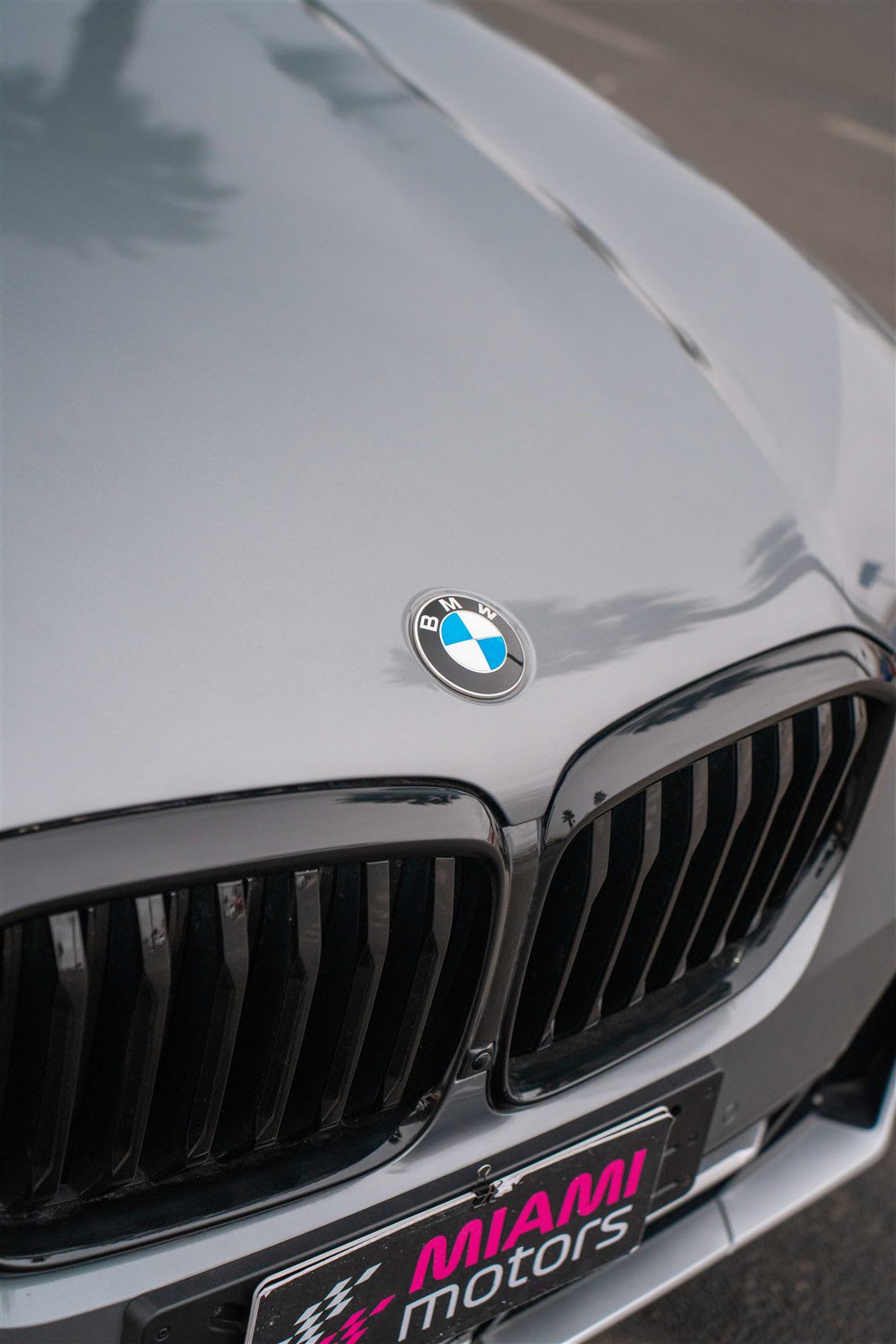 2026 BMW X5 - Miniatura 2