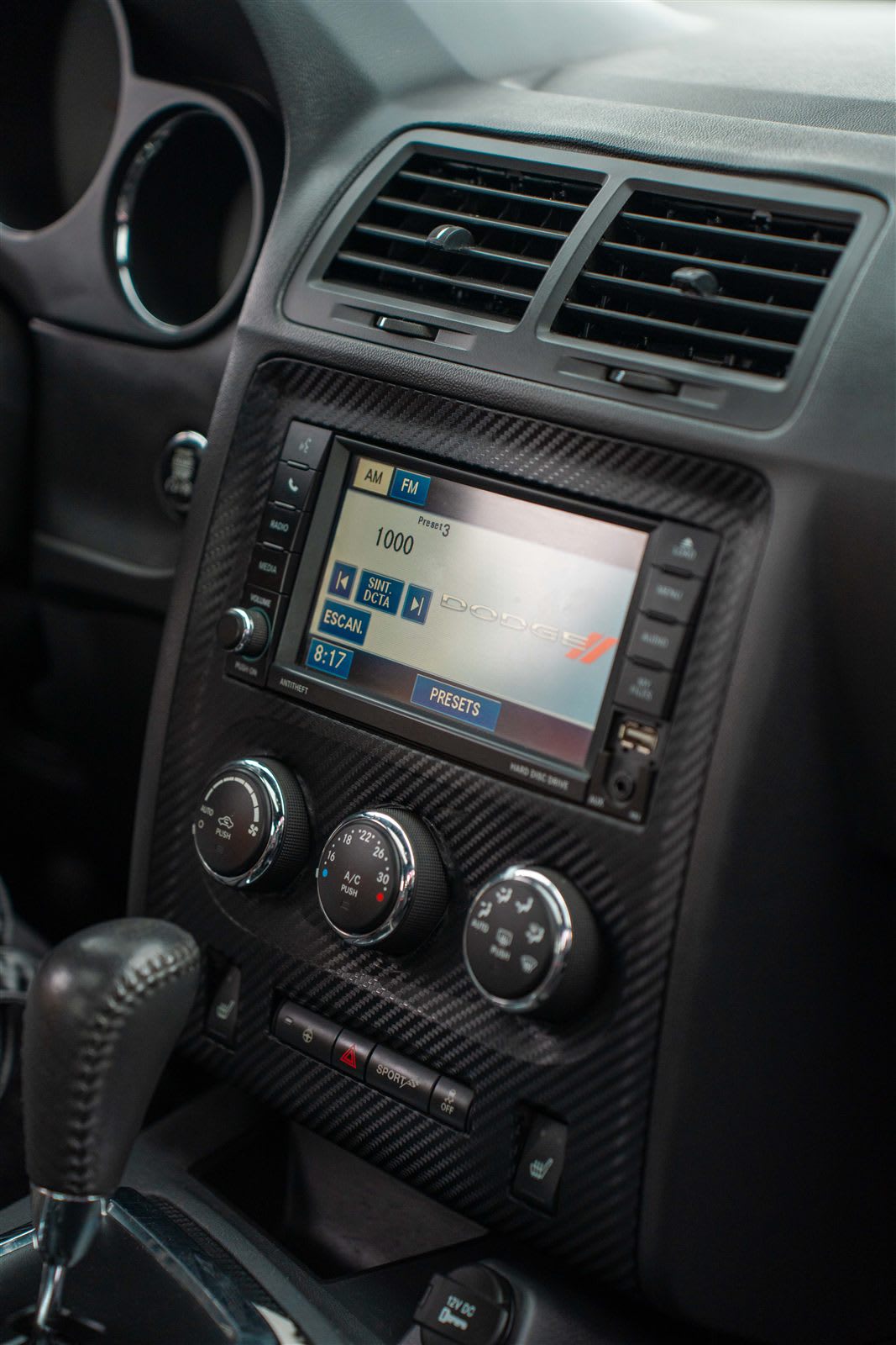 2012 Dodge Challenger SRT8 Gris - Miniatura 7