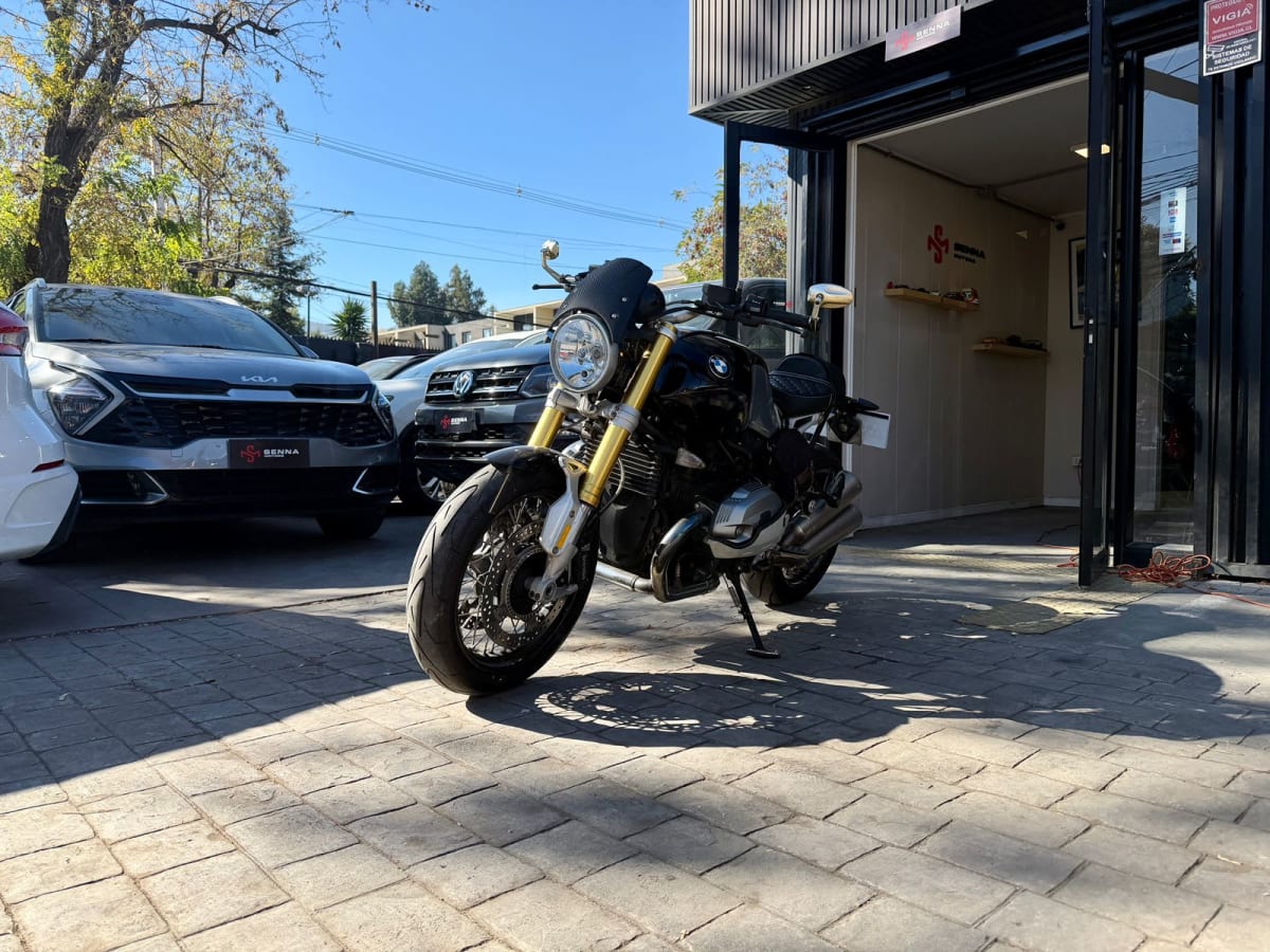 2014 BMW R nineT - Imagen 1