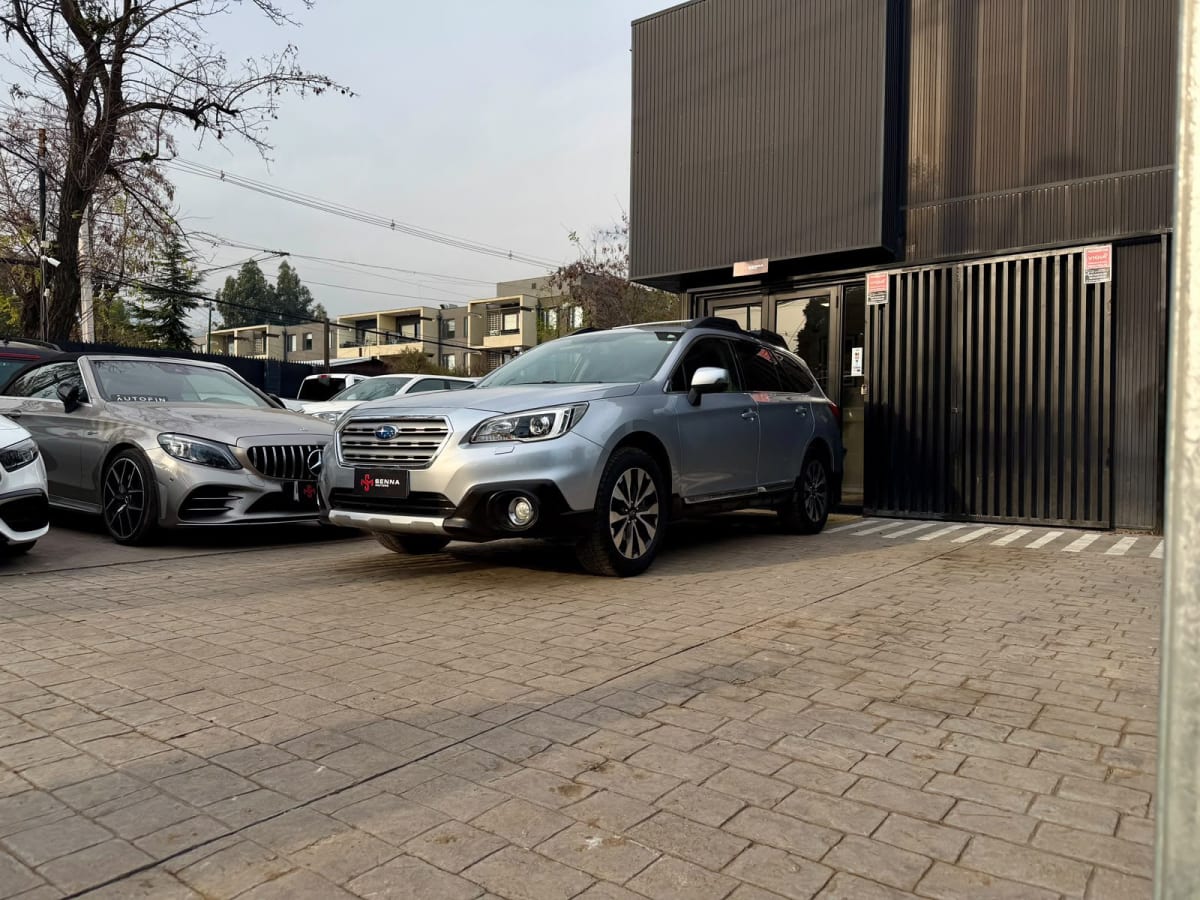 2017 Subaru Outback Limited - Imagen 1