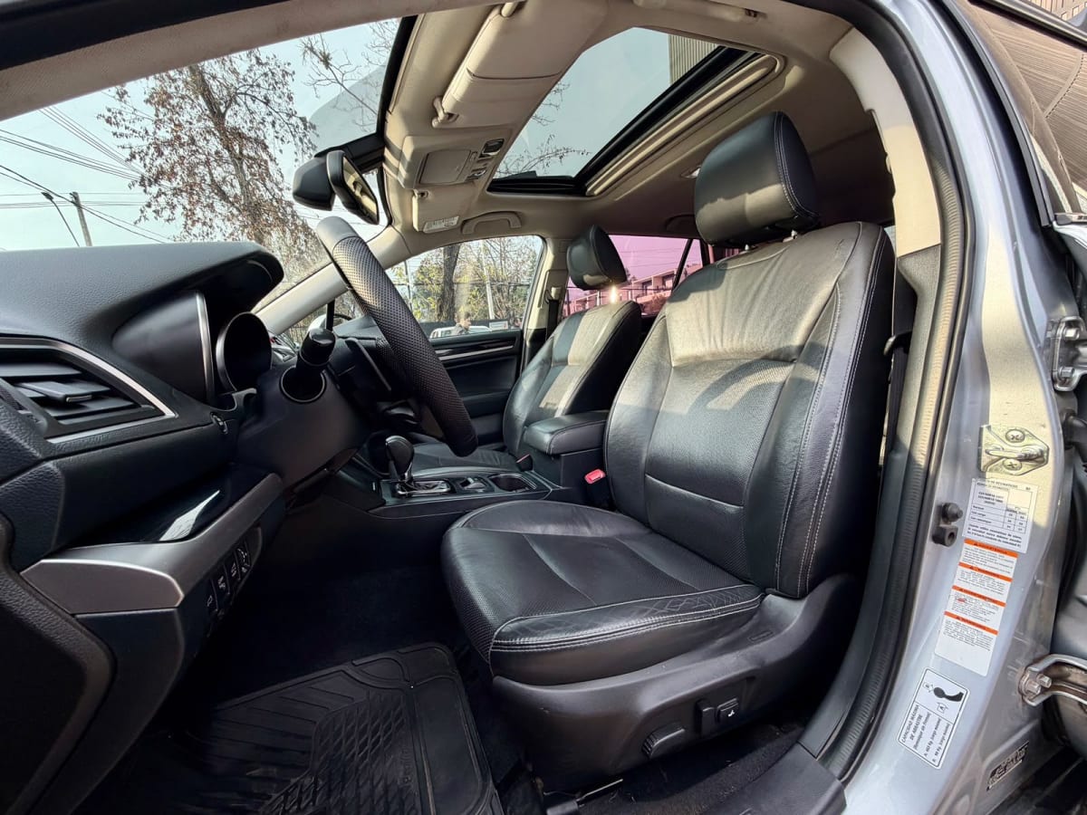 2017 Subaru Outback Limited - Miniatura 9