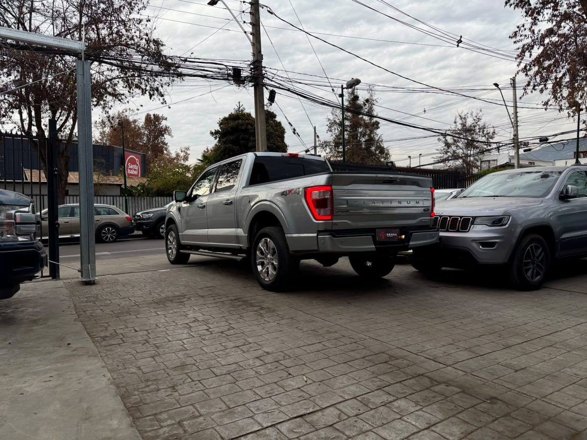 2023 Ford F150 Platinum - Miniatura 7