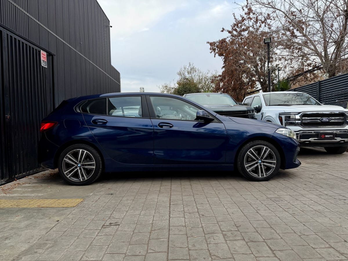 2020 BMW 118i Diesel - Miniatura 4