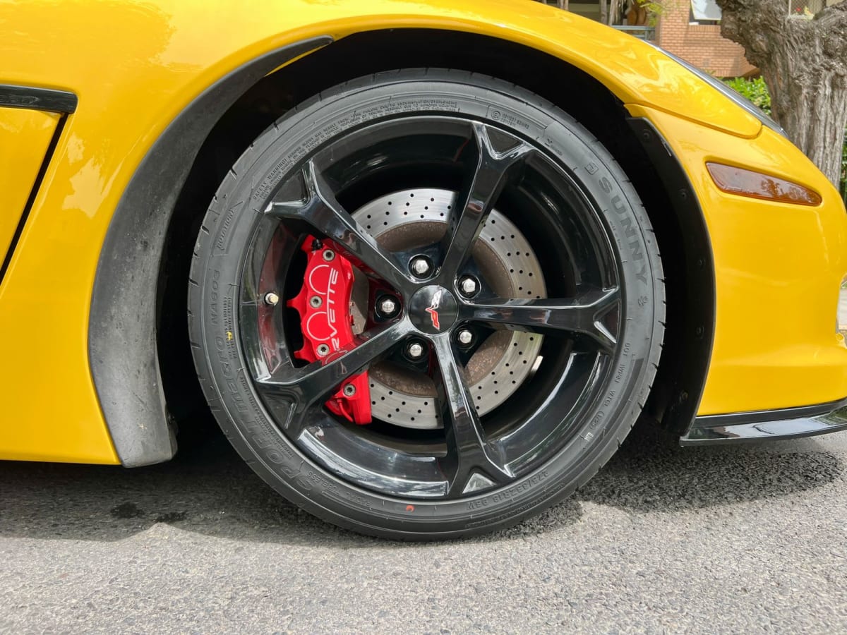 2013 Chevrolet Corvette Grand - Miniatura 9