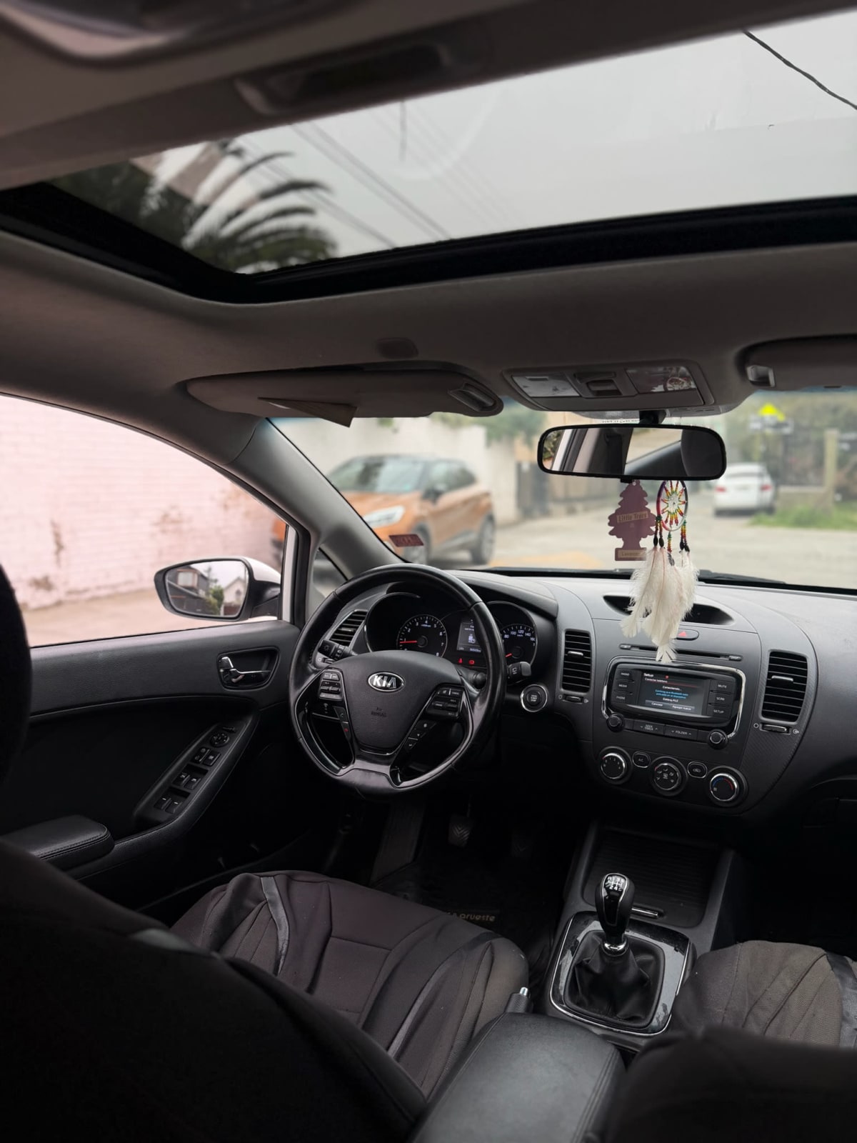 2017 KIA Cerato - Miniatura 9
