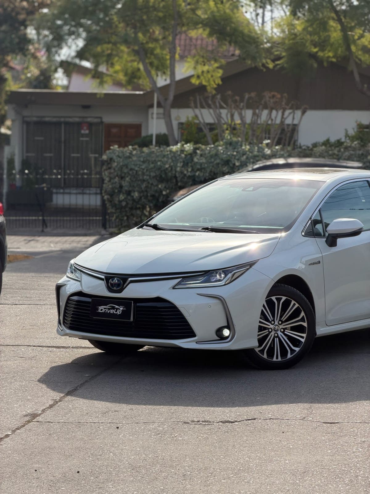 2021 Toyota Corolla Hybrid - Miniatura 8