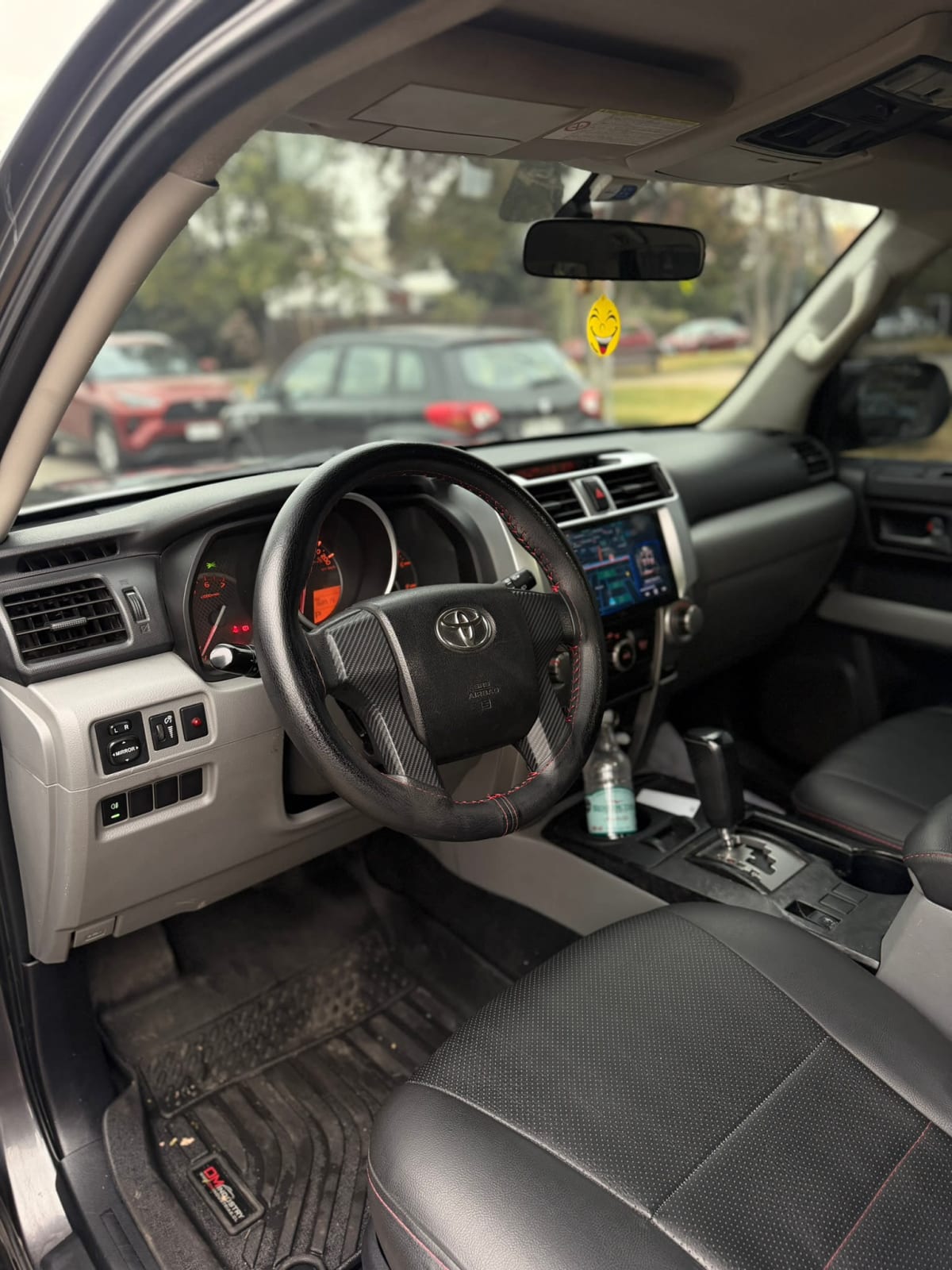 2010 Toyota 4Runner - Miniatura 9