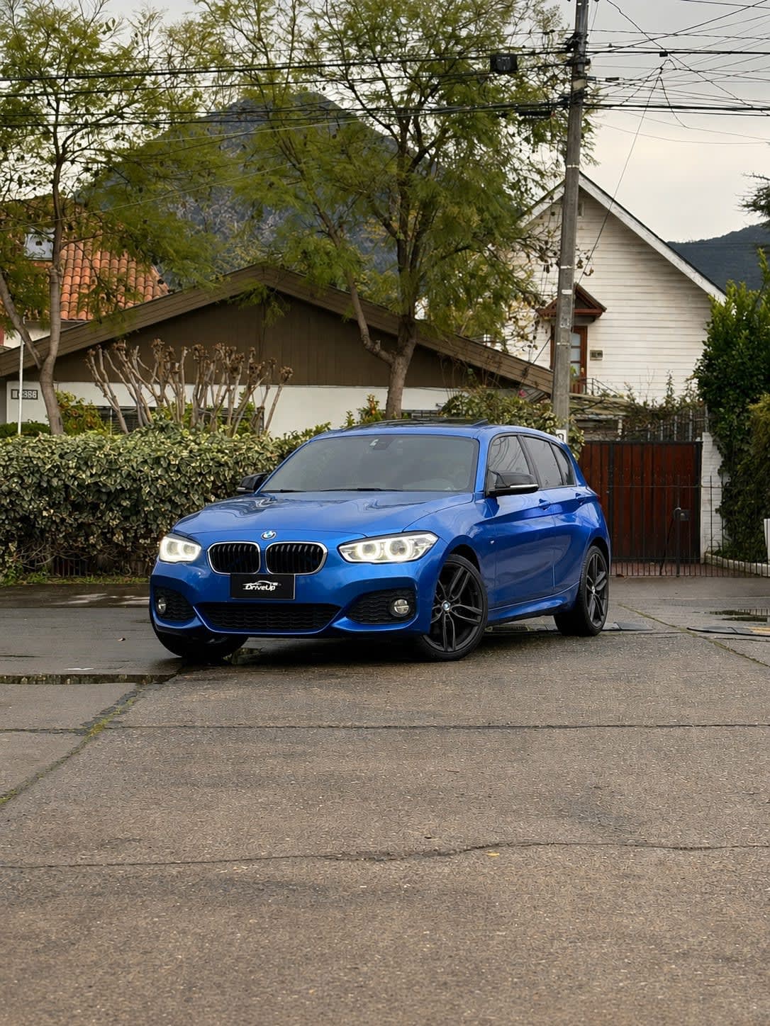 2019 BMW 120I - Imagen 1