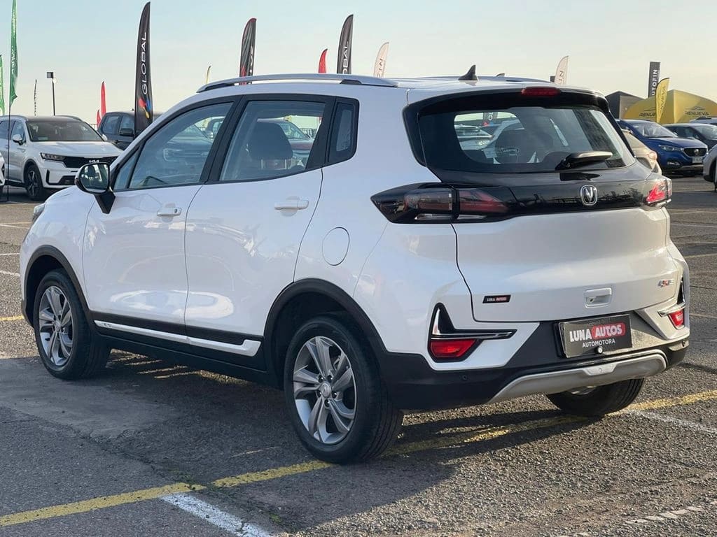 2022 Changan CS15 HB - Miniatura 4