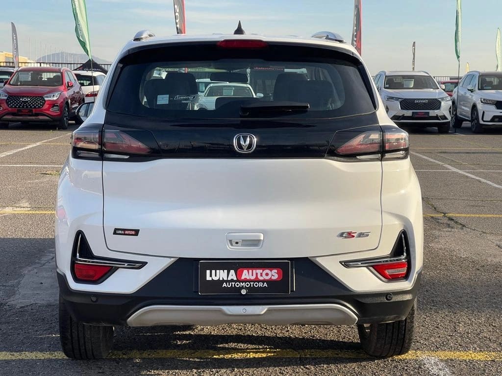 2022 Changan CS15 HB - Miniatura 5