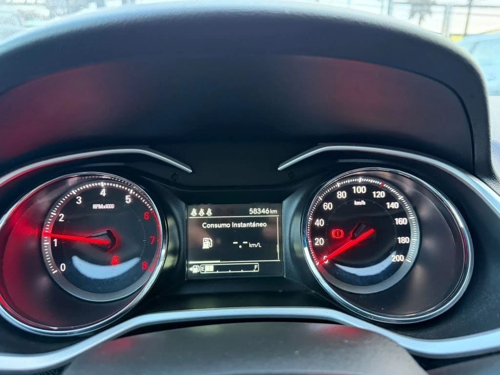 2022 Chevrolet ONIX 1.0 - Miniatura 8