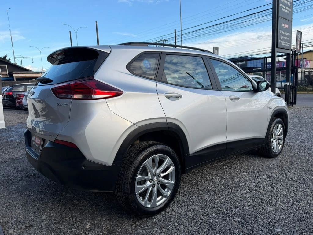 2022 Chevrolet Tracker 1.2T - Miniatura 5
