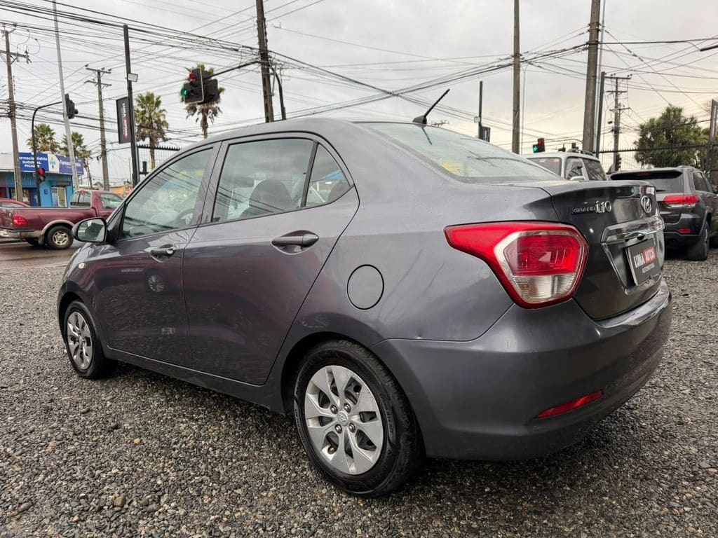 2017 Hyundai Grand I10 LX - Miniatura 5