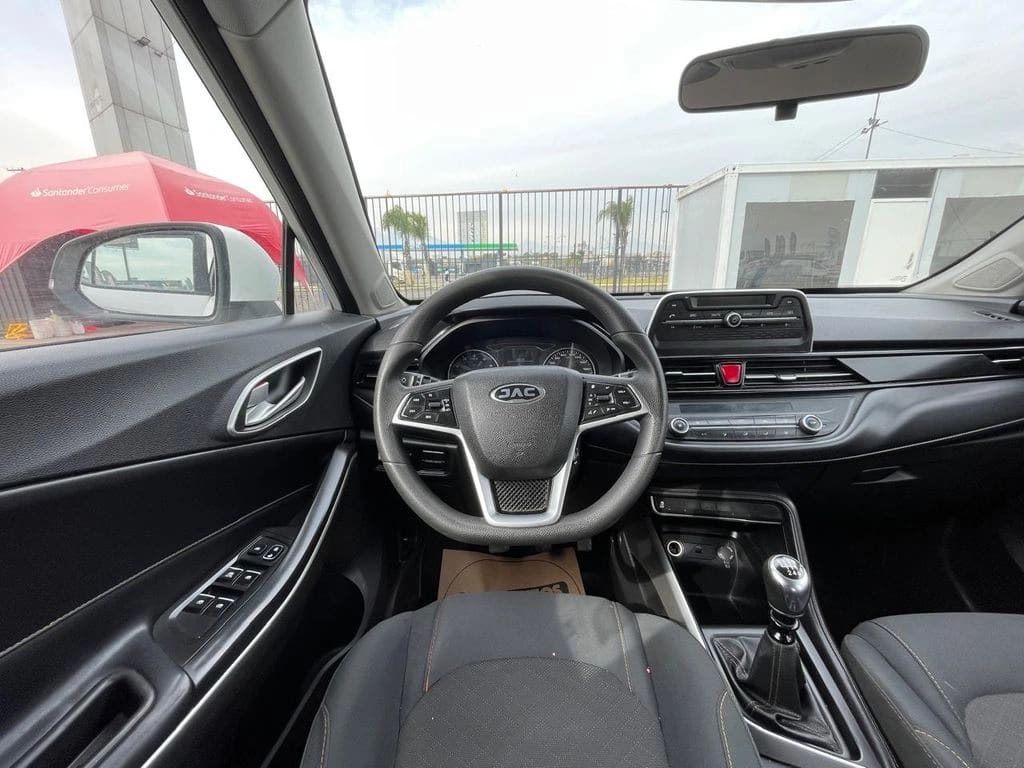 2023 JAC Js4 1.6 - Miniatura 9