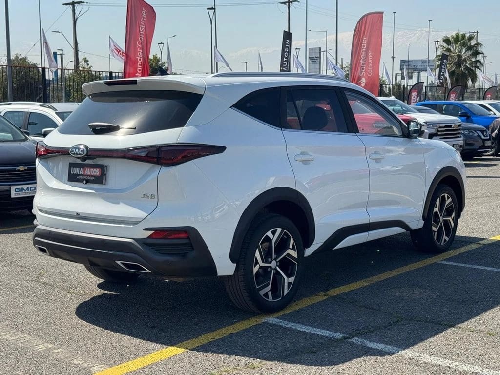 2024 JAC Js8 LUXURY - Miniatura 7